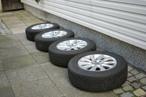 Volvo disky: Cassini 7x17, Pneu: NOKIAN 235/65R17 108H - 2