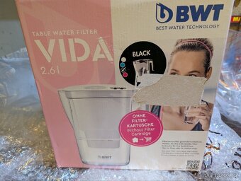 Filtrační konvice BWT VIDA MEI černá 2,6 l - 2