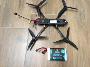 FPV Drone Pilotix PT8 ELRS 5.8G 2.5W Basic - 2