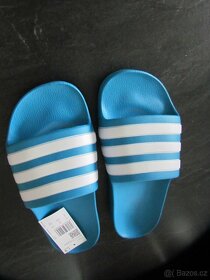 Pantofle Adidas  nové vel.38 - 2