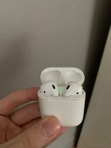 Apple Airpods 1 - 2