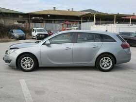 Opel Insignia ST 2.0 CDTI 140k ecoFLEX Start/Stop - 2