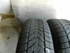 215/65 r17 99v 2ks zimní - 2