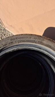 Pneu 205/45 R16 - 2