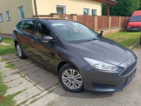 Ford Focus kombi 1.6i 16V, 2018, CZ, tažné - 2