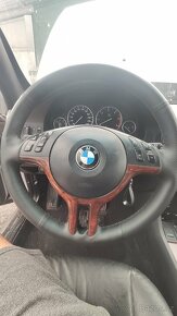 Bmw e39 volant s drevodekorem - 2