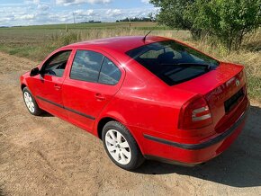 Škoda Octavia II 1.6 fsi 85kw - 2