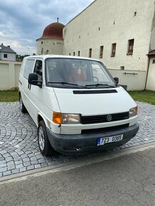 VW Transporter T4 2.5 TDi 65 kw - 2