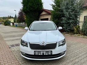 Škoda Superb Combi II 2.0 TDI 103KW DSG EXCLUSIVE - 2