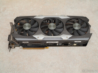 Zotac GeForce 1080Ti Extreme AMP - 2