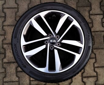 Alu kola originál Kia Sportage 5x114,3 R19 PĚKNÁ SADA - 2