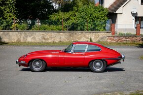 Jaguar E-type 4.2 Serie I - 2