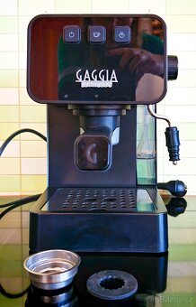 Pákový italský kávovar Gaggia Espresso De Lux - 2