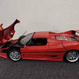 Ferrari F50 1:18 Hotwheels - 2