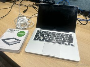 Apple Macbook Pro - 2