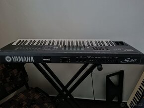 Klávesy Yamaha S 30 syntezátor - 2