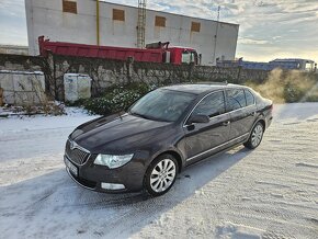 Skoda superb 2 2.0tdi 125kw dsg - 2