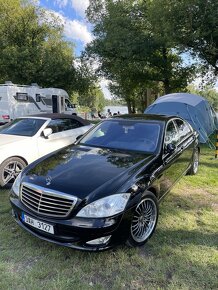 Mercedes W221 S320 - 2