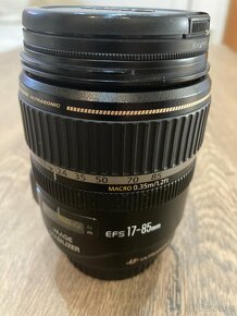 Canon EF-S 17-84mm f/4-5,6 IS USM - 2