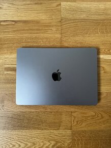 MacBook Air M2 13" 16GB - 2