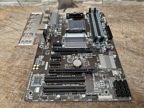 GIGABYTE GA-970A-DS3P - AMD 970, socket AM3+ - 2