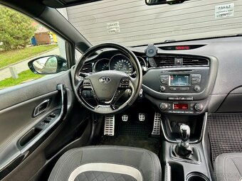 Kia Ceed GT-line 1.6CRDi 100kw, ČR původ 12/2015 - 2