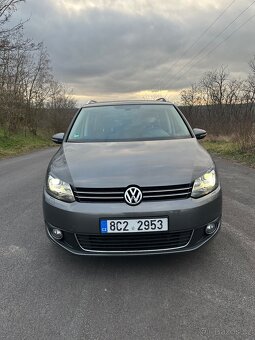 Wolkswagen Touran 2.0TDI - 2