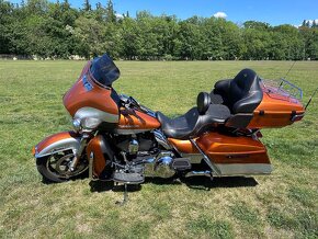 Harley Davidson Electra Glide - 2