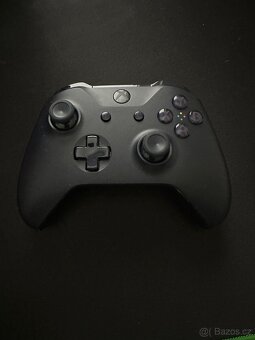 Xbox One Wireless Controller - 2