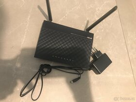 Moc rychly modem / router Asus DSL-N12E C1 - 2