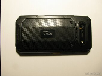 Cyrus CM17 odolný IP68 2 + 16 GB  Klávesnice 2SIM - 2