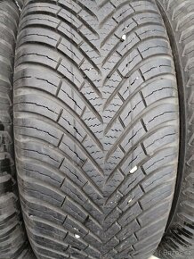 205/55/16 zimni pneu VREDESTEIN 205/55 R16 - 2