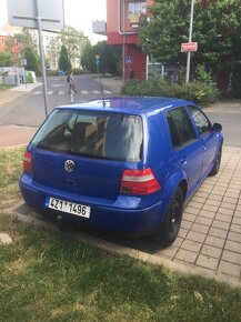 5. dveře VW Golf IV hezké modrá LW5Z - 2