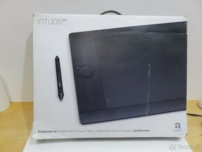 Grafický tablet Wacom Intuos Pro L (PTH-851-ENES) - 2