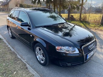 Audi A4 Avant 2.0 TDi, 2006, 6q manuál, Alu R16”, tažné - 2