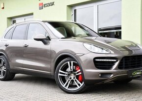 Porsche Cayenne 4.8 V8 TURBO PANO TOP STAV ČR - 2