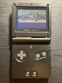 Game Boy Advance SP / černý AGS-001 - 2