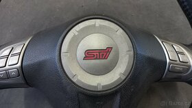 Subaru Impreza WRX Sti 2009- volant s airbagem - 2