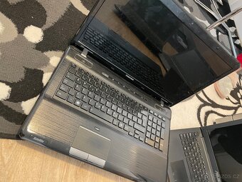 4x Notebook na náhradní díly - 2