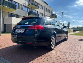 Opel Insignia sports tourer - 2