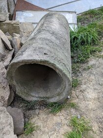 Kanalizační roura DN300 betonová - 2