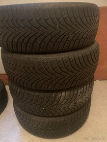 Zimní pneumatiky 215/65r16 - 2