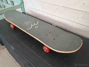 Street Surfing Skateboard Wall Writer II. - 2