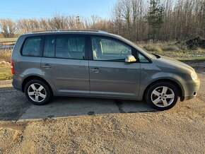 Vw Touran 1.6 FSi 115 PS, DSG - Automat, 7 míst - 2