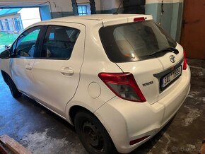 Toyota Yaris III - 2