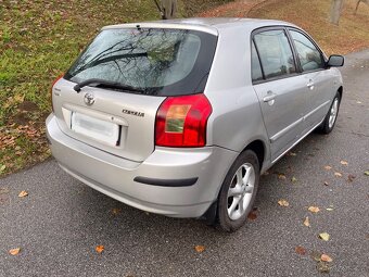 Toyota Corolla e12 2.0 D4D 81kW BEZ KOROZE - 2