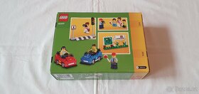 LEGO 40347 LEGOLAND® Driving School Cars (exkluzivní set) - 2