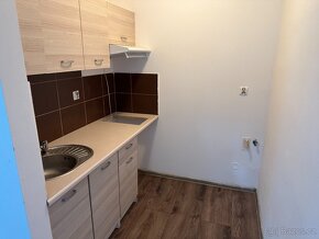 Pronájem bytu 1+kk, 25 m², Mikulovice. - 2