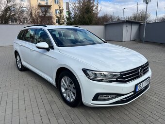 VW Passat Variant 2.0 TDi DSG 2020 Led Tažné kamera - 2