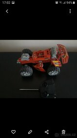 LEGO AUTO NA DÁLKOVÉ OVLÁDÁNÍ - 2